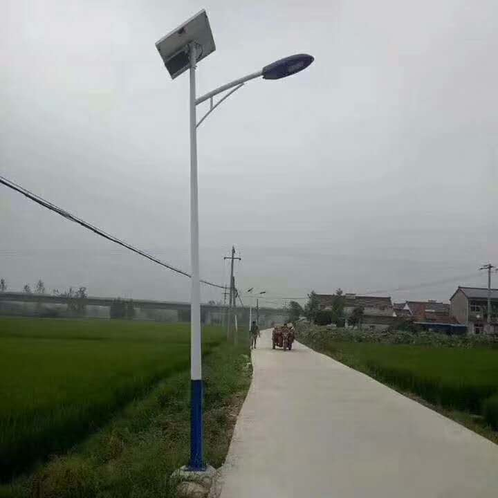 太阳能路灯